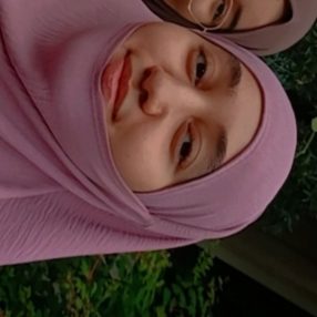 Hajar, Babysitter in Antwerpen