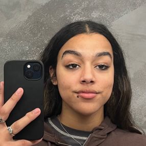 Alyssa, Babysitter à Bergen