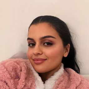 Siham, Babysit in Charleroi