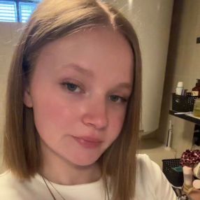 Shana, Babysitter in Ninove