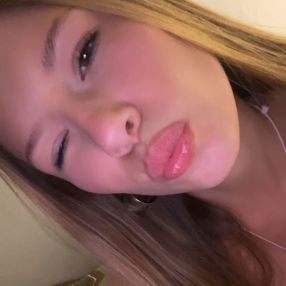 Hayley, Babysitter in Tielt-Winge