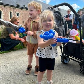 Alexandra, Famille à Maaseik