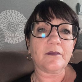 Fabienne, Babysit in Leval-Trahegnies