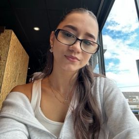 Gabrielly, Babysitter à Kortemark