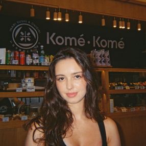 Юля, Babysitter à Brussel