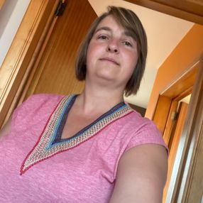 Perrine, Babysitter à Fosses-la-Ville
