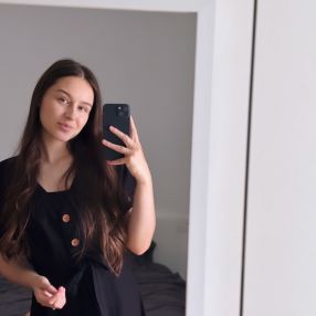 Simona, Gezin in Meise