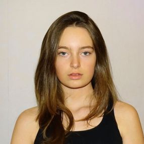 Esmée, Babysitter à Schilde