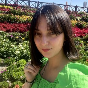 Cansu, Babysit in Schaarbeek