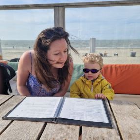 Rebecca, Gezin in Gent
