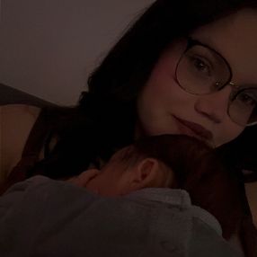 Crystal, Babysit in Morlanwelz