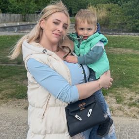 Cherise, Babysit in Temse