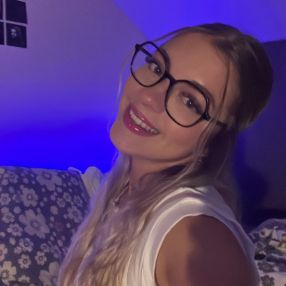 Elsa, Babysit in Florennes