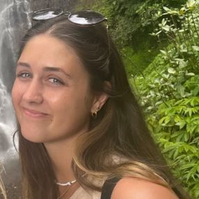 Lien, Babysitter in Houthalen-Helchteren