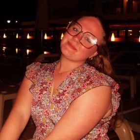 Lylou, Babysitter in Leuven