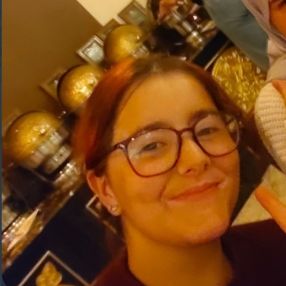 Ranya, Babysitter à Bonheiden