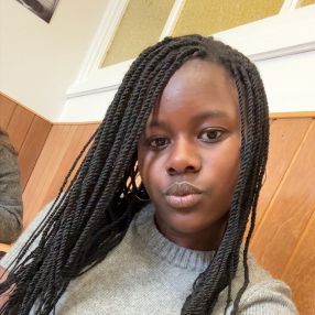 Khadija, Babysit in Virton