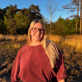 Tiany, Babysitter in Antwerpen