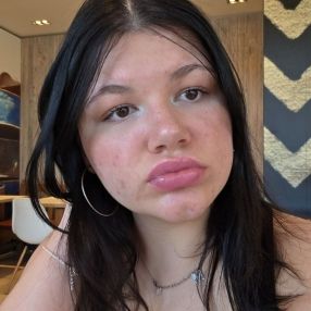 Elise, Babysitter à Jemeppe-sur-Sambre