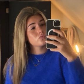 Manon, Babysitter à Kaprijke