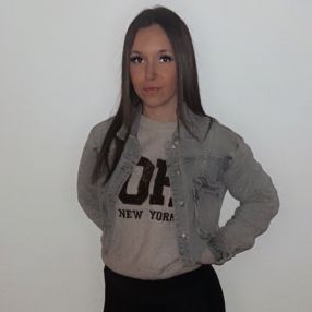 Magali, Babysit in Bitsingen