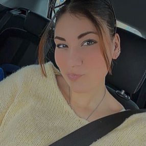 Giulia, Babysit in La Louvière