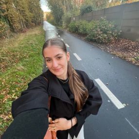 Jolien, Babysit in Houthalen-Helchteren