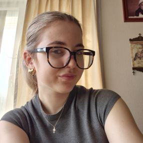 Emy, Babysit in Bilzen-Hoeselt