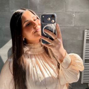 Lilylou, Babysitter à Jemeppe-sur-Sambre