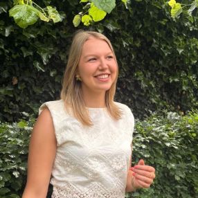 Jolien, Babysitter à Beerse