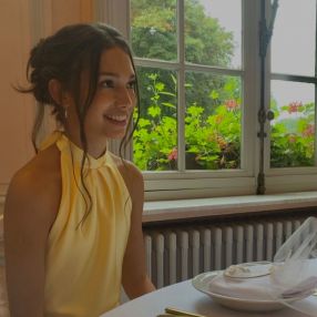 Aline, Babysit in Ham-sur-Heure-Nalinnes