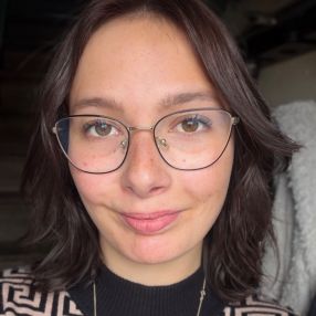Océane, Babysitter à Oupeye