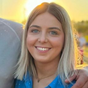 Romane, Babysitter à Beaumont