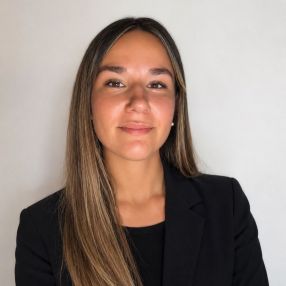 Chanel, Babysitter à Arlon
