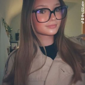 Claire, Babysit in Anhée