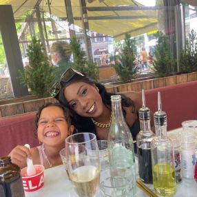 Shayenne Rochelle, Babysitter à Hasselt