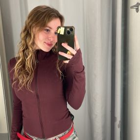 Laurène, Babysitter à Kampenhout