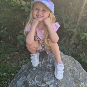 Gwen, Famille à Charleroi