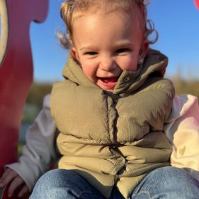 Samantha, Gezin in Tubeke
