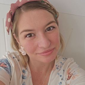 Catherine, Babysit in De Haan