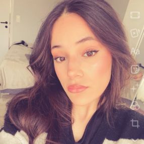 Muzhdah, Babysitter à Antwerpen