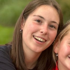 Liesl, Babysitter à Bree