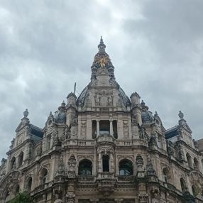 Cassandra, Gezin in Kapellen
