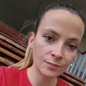 Nicole, Babysit in Hemiksem