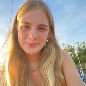 Julie, Babysit in Bekkevoort