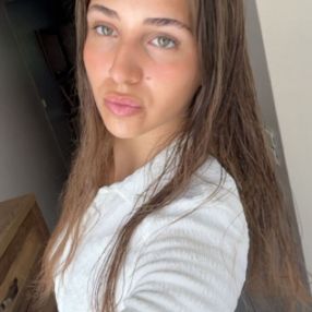 Amani, Babysitter à Dendermonde