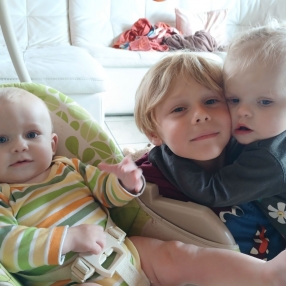 Daniels, Family in Mol