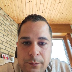 Genghis, Gezin in Poperinge
