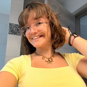 Celia, Babysit in Aiseau-Presles