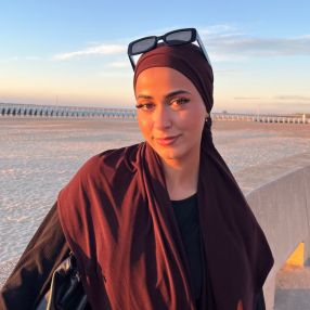 Aisha, Babysit in Oostende